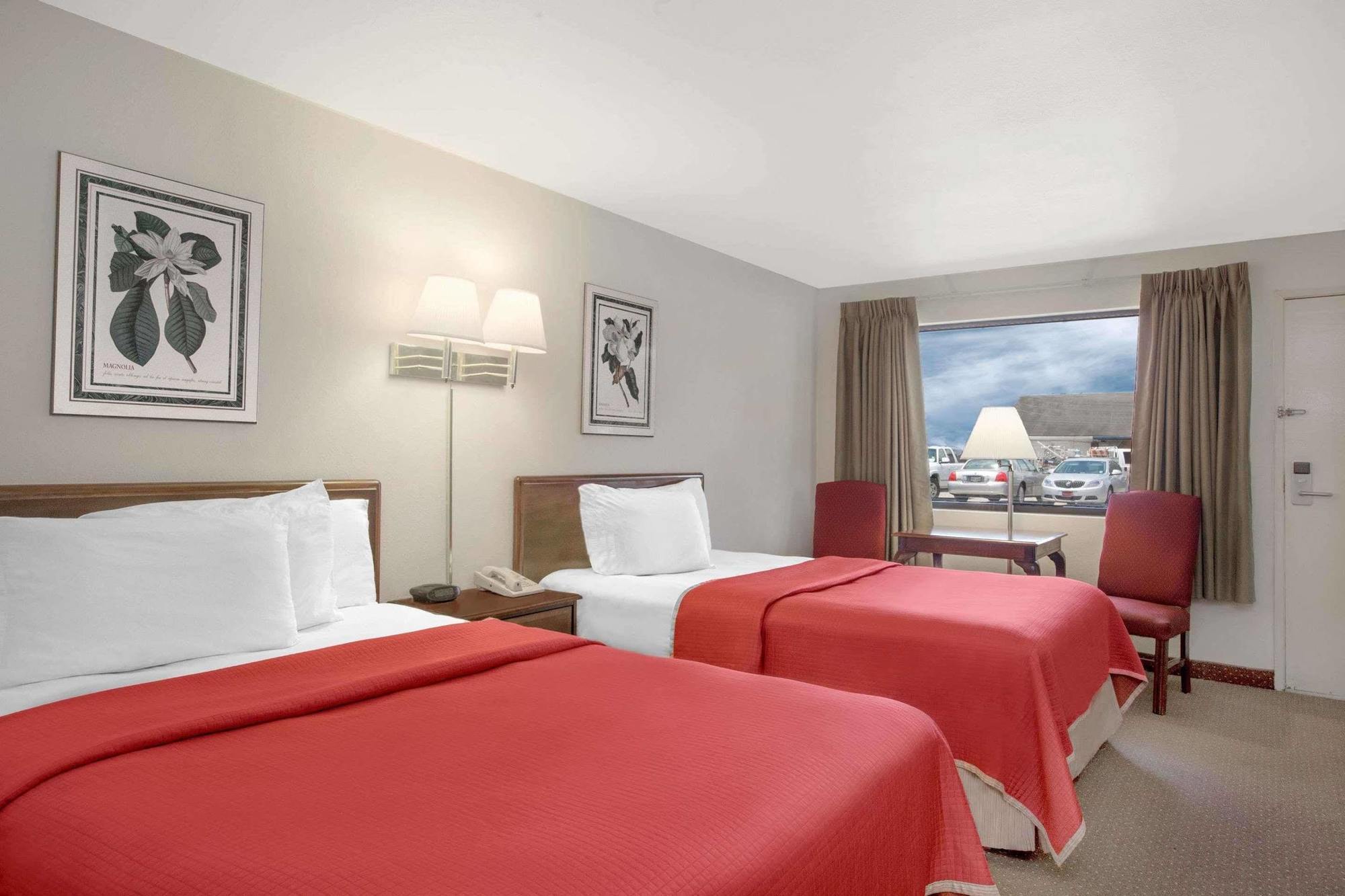 Travelodge By Wyndham Лафайет Екстериор снимка
